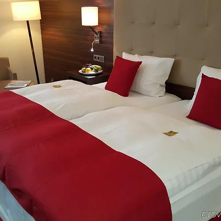 Messehotel Europe 4*
