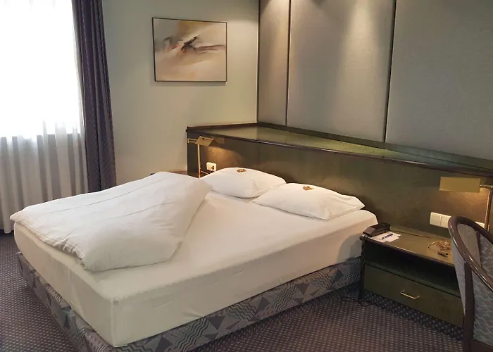 Messehotel Europe 4*