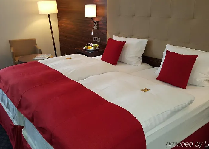 Messehotel Europe 4*
