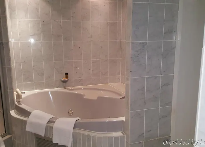 Messehotel Europe Ξενοδοχείο 4*