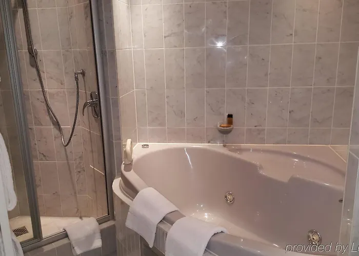 Messehotel Europe 4*