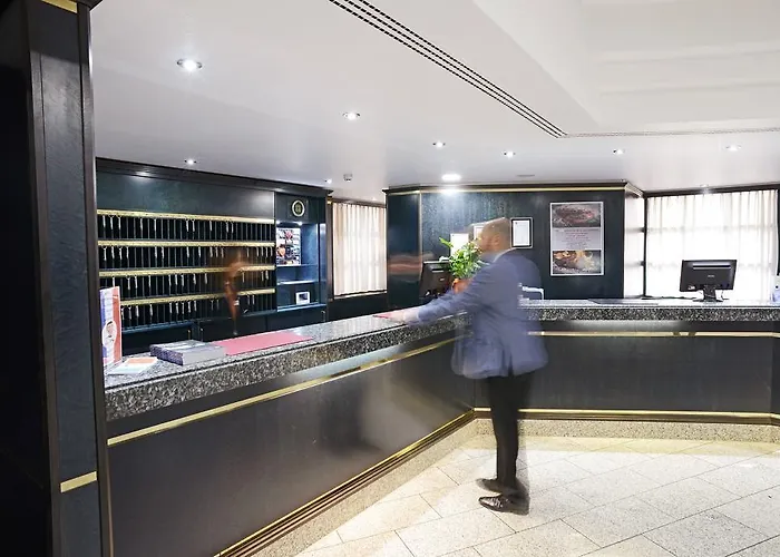 Messehotel Europe Hotell 4*