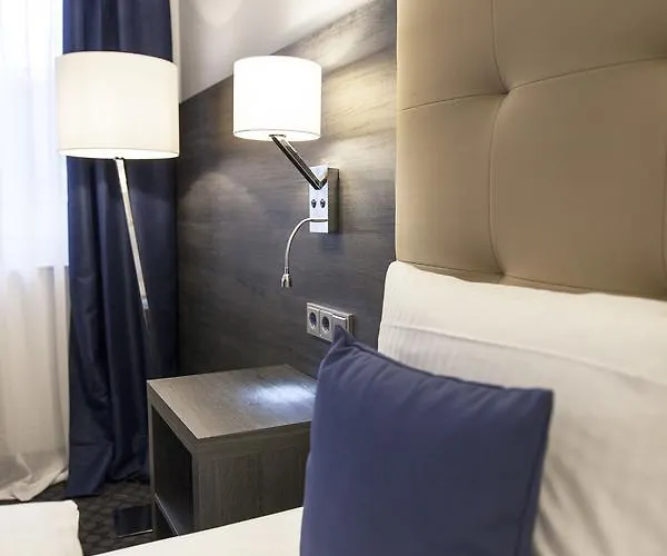 Messehotel Europe 4* Stuttgart